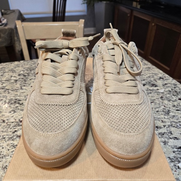 NEW Christian Louboutin Light Beige Suede Tutti Rui Sneakers Size 37.5 - Picture 3 of 12